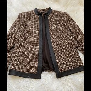 Kate Hill petite Size 6 wool blend jacket